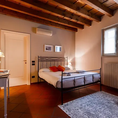 Dei Certosini - Smart Holiday Apartamento Mantua